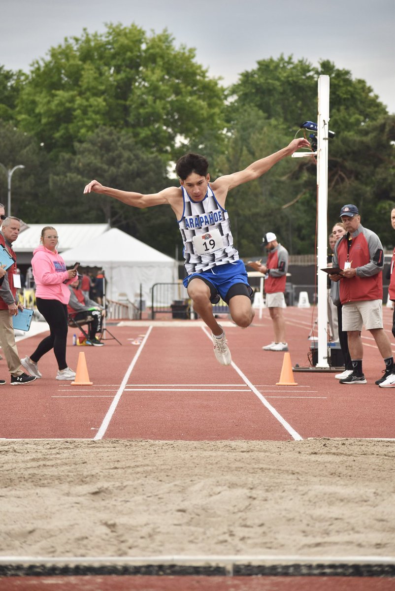 🏃‍♂️ Class D Boys Triple Jump 🏃‍♂️

Thunder Nelson of Bertrand finished 3rd with a jump  of 43’3.25” 

Chase Vosler of Bertrand jumped 40’0.5”
Alex Diaz of Arapahoe jumped 39’3.75” 

#rpacrundown
