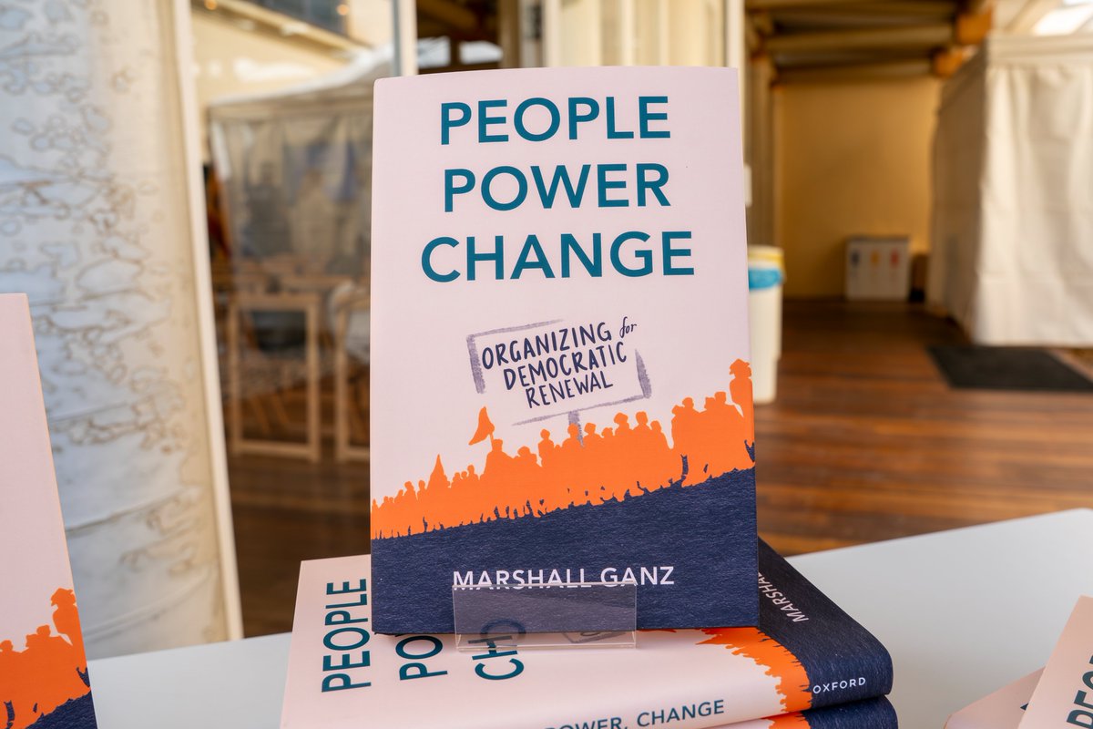 “Power is an influence created through interdependence.” – Marshall Ganz
Yesterday, <a href="/IEuniversity/">IE University</a> welcomed the legendary organizer for a powerful talk on collective action, public narrative &amp; real change.
#MarshallGanz #IEEvents #PeoplePowerChange #LeadershipInContext