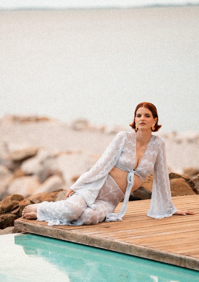 fanchiara's tweet photo. ALLEGRIA BUGIARDA, il nuovo singolo di Chiara Galiazzo, da oggi disponibile ovunque ✨ https://t.co/OQMz4HMQqB