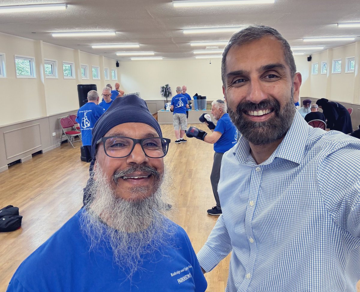 There are some fantastic people who give up their time &amp; resources to
Help others.

This afternoon I met Jagdeep who created Dopamine Warriors, a boxing and fitness class for local people who have Parkinson’s disease. Every person told me how much the class meant to them. 

1/2