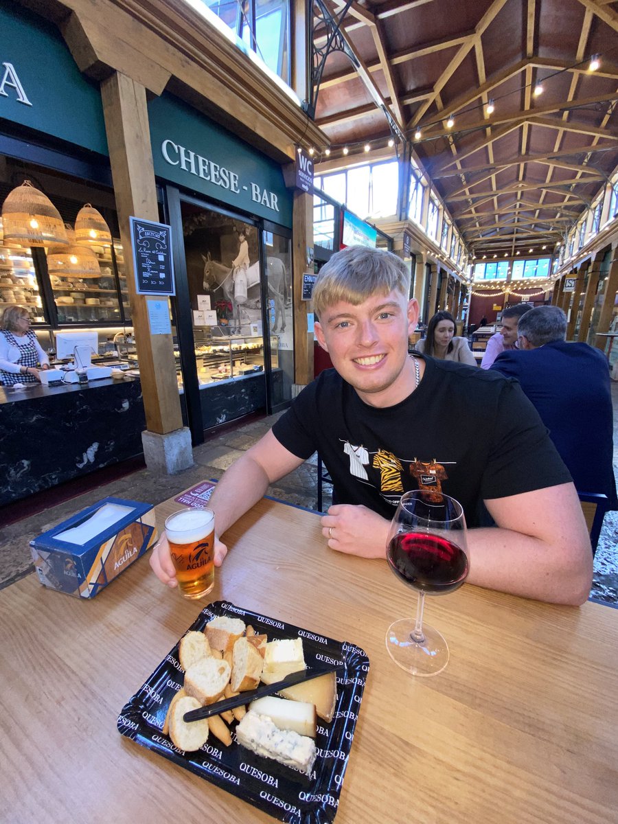 Taken Will to a cheese bar in Santander on his birthday eve 🇪🇸