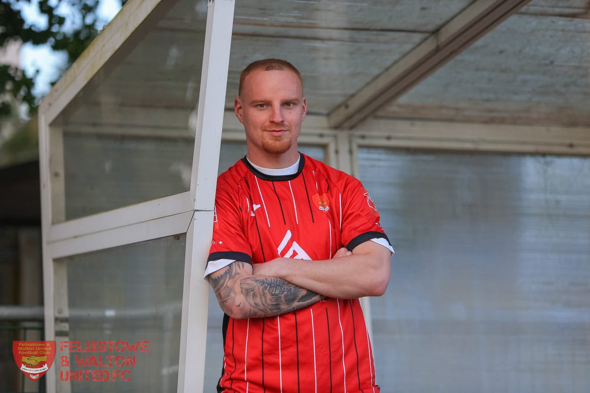 Felixseasiders's tweet photo. 🚨 NEW SIGNING!

We’re excited to welcome Jacob Lay back to Felixstowe & Walton United FC!

The right winger joins from Needham Market, where he spent three successful seasons, helping them to promotion to Step 2. A former Preston North End youth player, Jacob is no stranger to the Martello Ground, having made 9 first team appearances for the Seasiders back in 2019.

He also played a key role in Ipswich Wanderers’ rise to Step 4 before stepping up again with Needham.

Welcome back, @Jacoblay14 !
