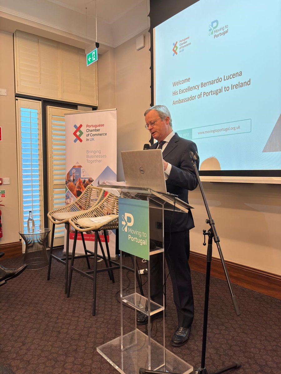Portugal in Ireland (@ptinireland) on Twitter photo No dia 22 de maio, teve lugar o Seminário “Moving to Portugal”, organizado pela Portuguese Chamber of Commerce no Reino Unido com o apoio do Ireland Portugal Business Network. A intervenção de abertura do seminário ficou a cargo do Embaixador Bernardo Lucena.
<a href="/ptchamberuk/">Portuguese Chamber</a> No dia 22 de maio, teve lugar o Seminário “Moving to Portugal”, organizado pela Portuguese Chamber of Commerce no Reino Unido com o apoio do Ireland Portugal Business Network. A intervenção de abertura do seminário ficou a cargo do Embaixador Bernardo Lucena.
<a href="/ptchamberuk/">Portuguese Chamber</a>