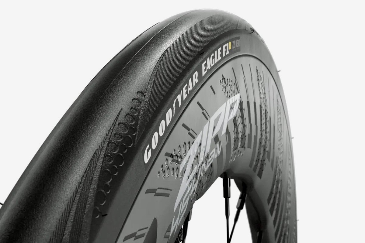 Zipp Teams Up with Goodyear on Fitment Series of Tires 
capovelo.com/zipp-teams-up-… #Zipp #ZippWheels #GoodYear #bicycletires #bicycletire #gravelbike #gravelcycling