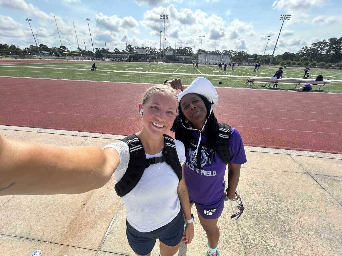 Your two fav Klein Cain PE coaches putting in that work this morning with a little mile bleacher run🏃🏽‍♀️<a href="/CainGirls/">Cain Girls T&F</a>