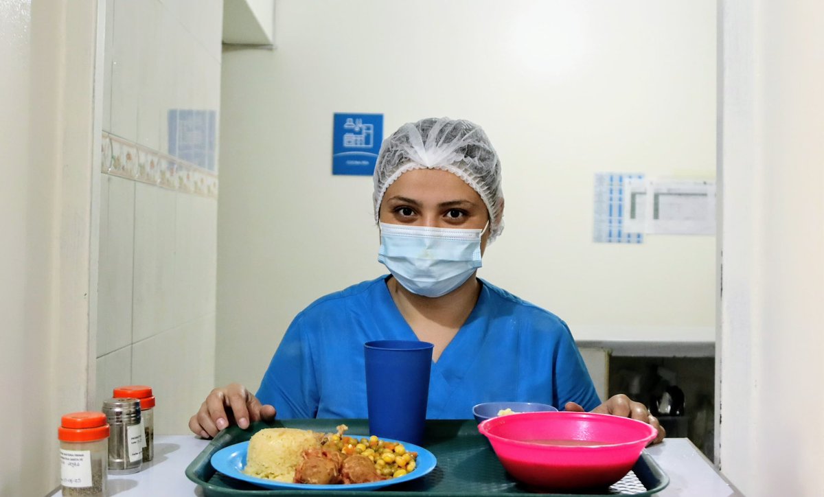 integracionbta's tweet photo. 🥦 Cada vez menos hambre en Bogotá

Gracias a las acciones del Distrito lideradas por el alcalde @CarlosFGalan, 564 mil personas salieron de la inseguridad alimentaria. En solo un año, la cifra bajó de 21,2% a 13,9%, según datos del @DANE_Colombia 

#AquiSiPasa 
#BogotáSinHambre 2.0