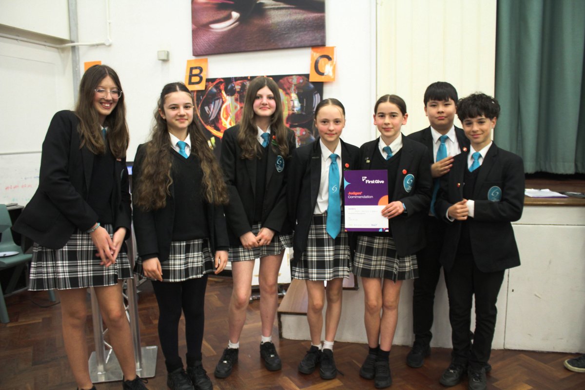 The Compton School (@thecompton) on Twitter photo We were honoured to have our local MP, <a href="/sarahsackman/">Sarah Sackman KC MP</a> visit our school today to judge our <a href="/FirstGiveUK/">First Give</a> finale. She complimented our students' "community spirit" and "passion" and met our A Level Government and Politics students, as well as our Head Students #excellenceforall We were honoured to have our local MP, <a href="/sarahsackman/">Sarah Sackman KC MP</a> visit our school today to judge our <a href="/FirstGiveUK/">First Give</a> finale. She complimented our students' "community spirit" and "passion" and met our A Level Government and Politics students, as well as our Head Students #excellenceforall