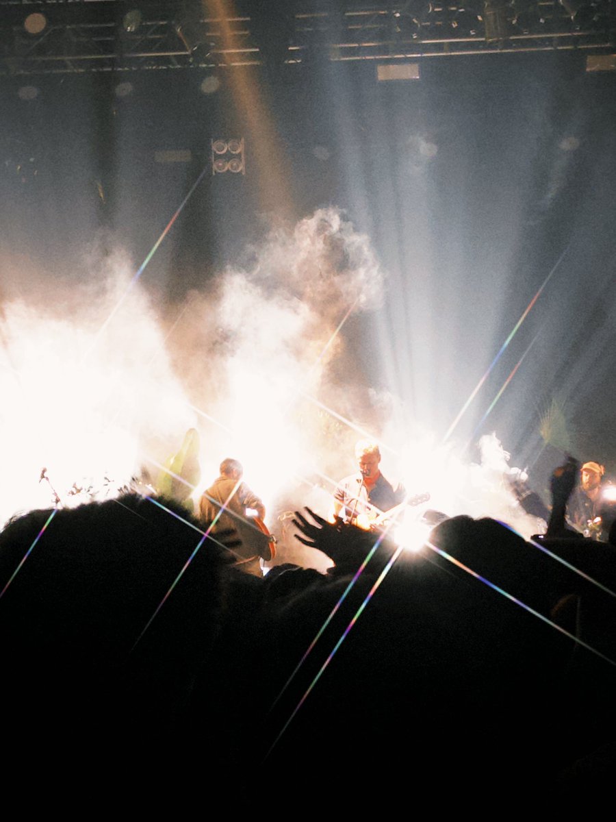nandesu03's tweet image. sea power 巡演😭🪩🤩