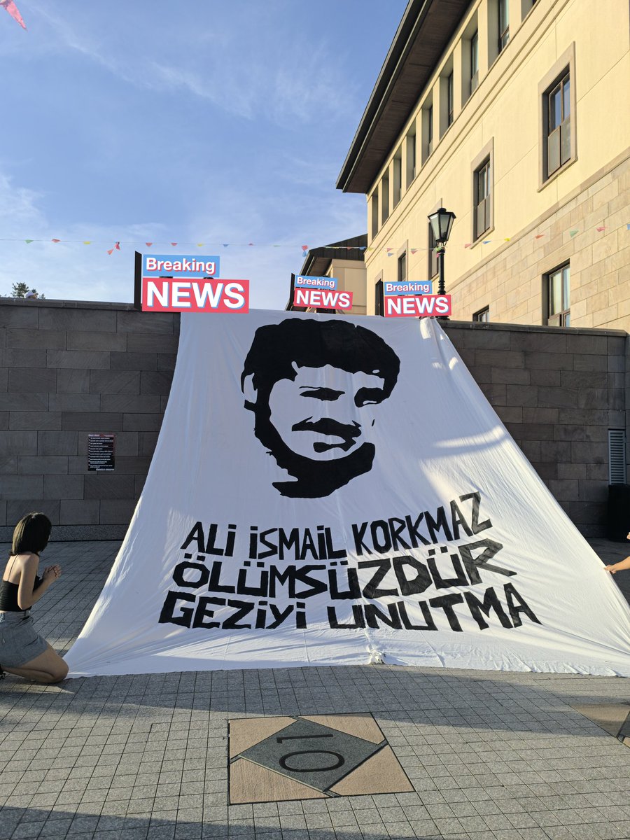 📍Koç Üniversitesi Öğrencileri Bahar Şenliğinde Ali İsmail'i ve Gezi'yi Unutmadı