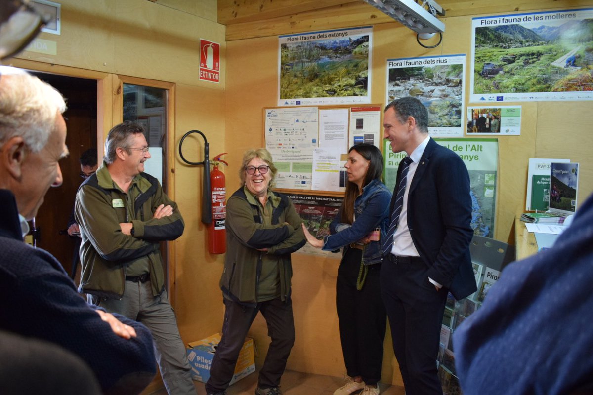 Òscar Ordeig (@oscarordeig) on Twitter photo Visitem l’oficina del <a href="/pnaltpirineu/">Parc Natural de l'Alt Pirineu</a>, un dels quatre punts d’acompanyament que hem habilitat per expedir el permís de pesca durant la temporada de pesca continental.
Ben aviat disposarem d’una nova aplicació més accessible que ha de servir per agilitzar els tràmits. Visitem l’oficina del <a href="/pnaltpirineu/">Parc Natural de l'Alt Pirineu</a>, un dels quatre punts d’acompanyament que hem habilitat per expedir el permís de pesca durant la temporada de pesca continental.
Ben aviat disposarem d’una nova aplicació més accessible que ha de servir per agilitzar els tràmits.