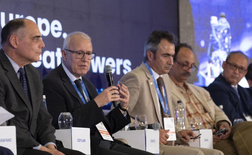 New Strategy Center tweet media