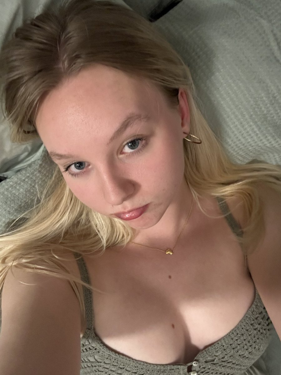 emily tweet media