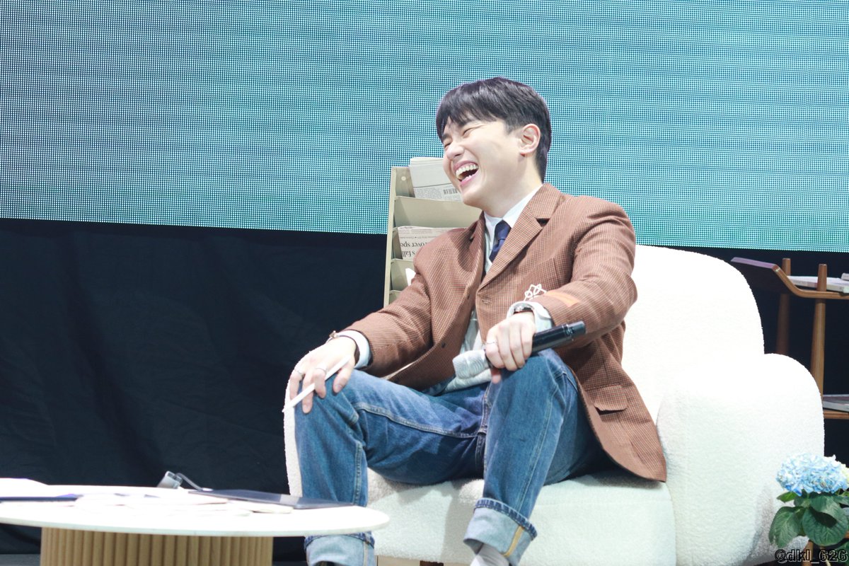 onestar_archive's tweet photo. Onestar 임한별 1st fanmeeting

All photos by dkl_626 https://t.co/FQhpU0QMfc