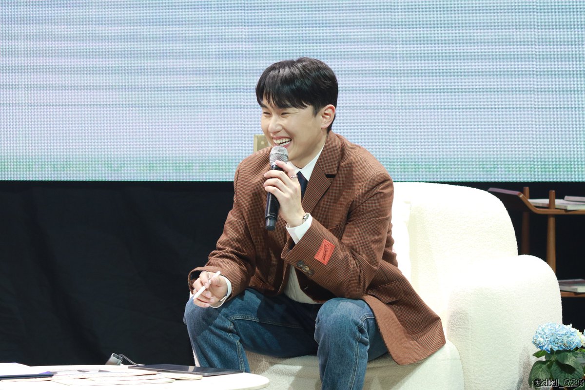 onestar_archive's tweet photo. Onestar 임한별 1st fanmeeting

All photos by dkl_626 https://t.co/FQhpU0QMfc