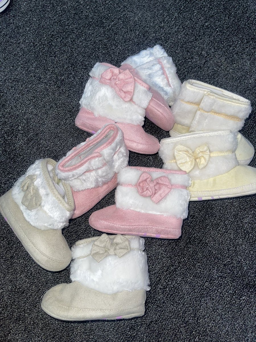 TinyTotes1's tweet image. #EverythingMustGo Sales
Baby shoes and prewalkers
Size 6-12m
12-18m
N5,000✅
Offer valid while stock last
To order, kindly send a DM/whatsapp 08106445030