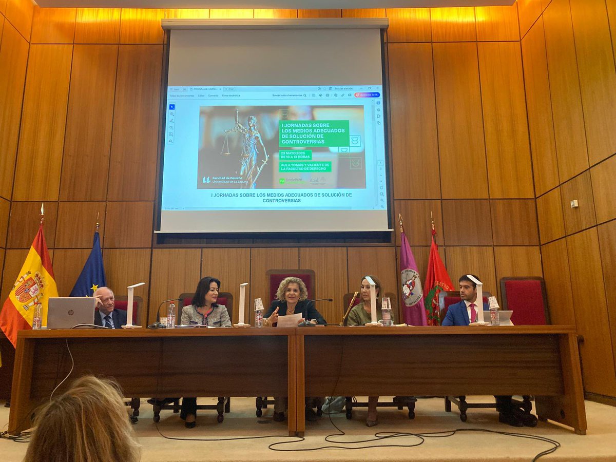 Hoy participamos en la jornada organizada por Foro Judicial Independiente obre Métodos Alternativos de Solución de Conflictos (MASC), con la colaboración de la Universidad de La Laguna y el Ilustre Colegio de Abogados de Santa Cruz de Tenerife.

Tras la ponencia inaugural de