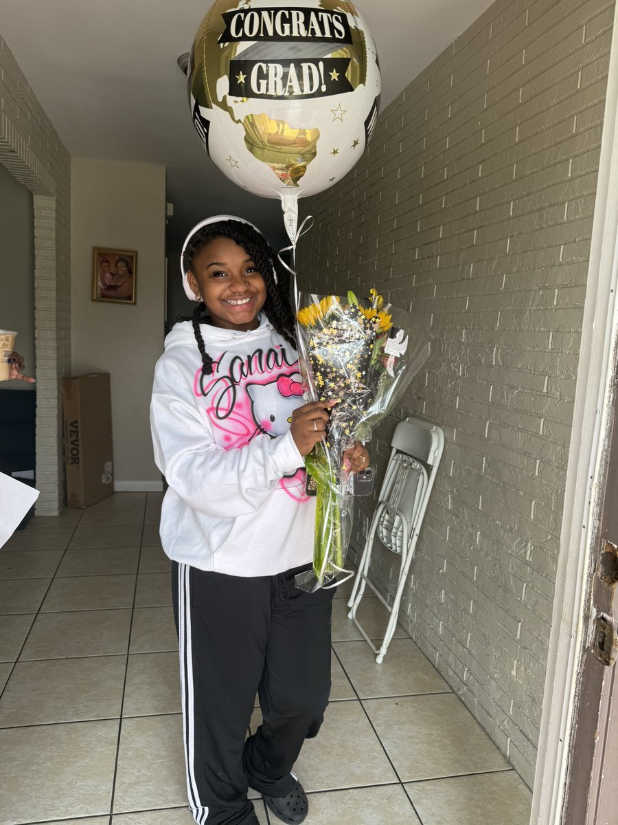 Principal Myers (@pbcentral_princ) on Twitter photo Our amazing school counselors and 12th-grade AP are turning dreams into reality! Despite being unable to walk alongside her classmates, she proudly earned her diploma today and officially graduated from <a href="/BroncosPBCHS/">Broncos_PBCHS</a>! What an incredible achievement! 🎓✨<a href="/pbcsd/">The School District of Palm Beach County</a> Our amazing school counselors and 12th-grade AP are turning dreams into reality! Despite being unable to walk alongside her classmates, she proudly earned her diploma today and officially graduated from <a href="/BroncosPBCHS/">Broncos_PBCHS</a>! What an incredible achievement! 🎓✨<a href="/pbcsd/">The School District of Palm Beach County</a>