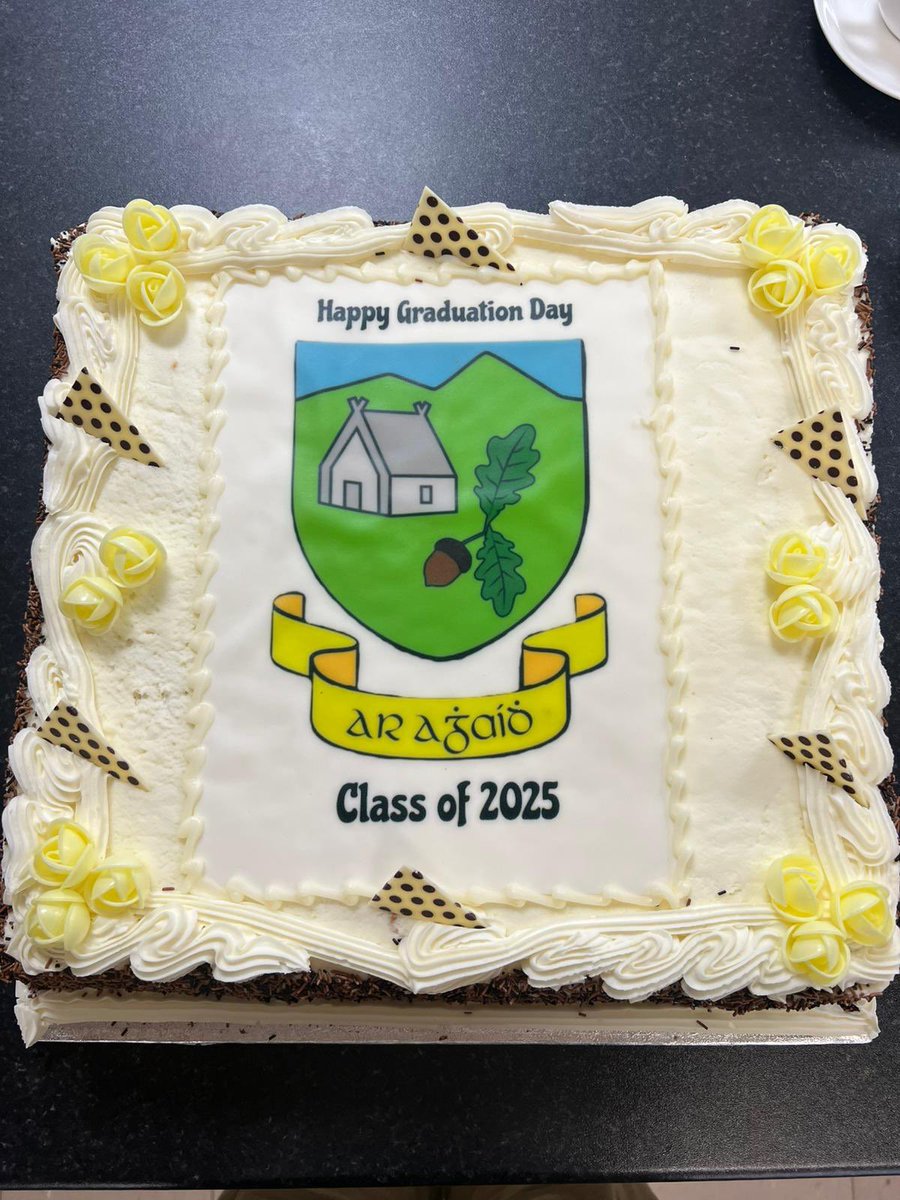 St. Mac Dara’s Community College (@stmacdarascc) on Twitter photo 🎉 Congratulations to our 6th year students graduating from the school today! We hope they’ve enjoyed their time at the school, and they will be sorely missed! They’ve a great future and we’re proud of them coming this far! #community <a href="/ddletb/">Dublin & Dún Laoghaire ETB</a> 🎉 Congratulations to our 6th year students graduating from the school today! We hope they’ve enjoyed their time at the school, and they will be sorely missed! They’ve a great future and we’re proud of them coming this far! #community <a href="/ddletb/">Dublin & Dún Laoghaire ETB</a>