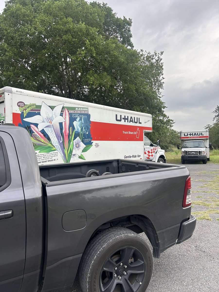 marksprimellc's tweet image. Intrastate Move!!!! 🔥🔥🔥

We were blessed to have the opportunity to conduct an intrastate move from Dallas to Gonzales, Tx. This move consisted of simply loading a shuffle board. 

POC: 9405146470 ☎️ #OneCall