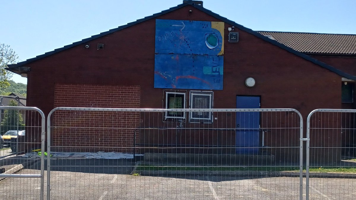 Nicky Lannen Youth Worker Eccleshill Ward (@nicky_lannen) on Twitter photo The work is now complete on the mural at Ravenscliffe Youth & Community Centre and we are delighted with the results. Over 60 young people consulted in creating this design. This is all part of the BD:Walls and the #bradfordcityofculture2025 <a href="/bradfordmdc/">Bradford Council</a> <a href="/YouthBradford/">Bradford Youth Service</a> The work is now complete on the mural at Ravenscliffe Youth & Community Centre and we are delighted with the results. Over 60 young people consulted in creating this design. This is all part of the BD:Walls and the #bradfordcityofculture2025 <a href="/bradfordmdc/">Bradford Council</a> <a href="/YouthBradford/">Bradford Youth Service</a>