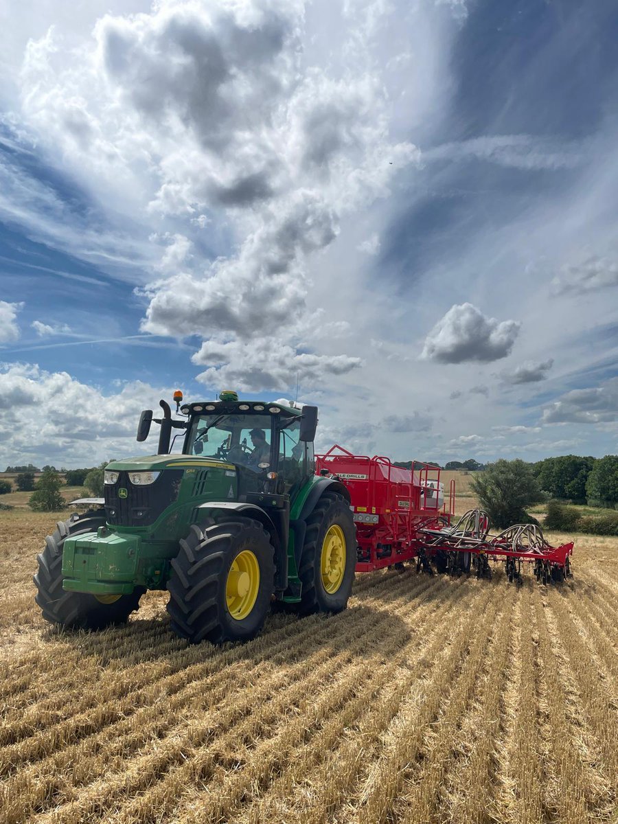 bencm305's tweet photo. I am very happy to be working with Holmewood Estate on the recruitment of their new Arable Operator. 

All details can be found in the main advert or head over to my LinkedIn / Instagram for more info

https://t.co/uU3pSyfbt2

https://t.co/AB4peU7vpw https://t.co/wjOgZTUjdZ