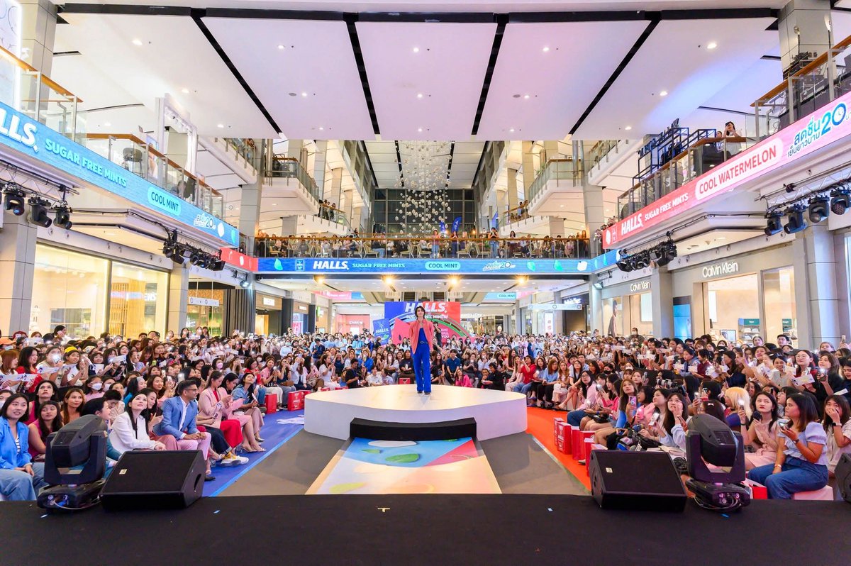 MapleSATs's tweet photo. 230525 Jeff in Facebook post by Halls Thailand

#HallsMintsJeffSatur
#HallsMints
#JeffSatur @jeffsatur https://t.co/F6z4ZoPnff
