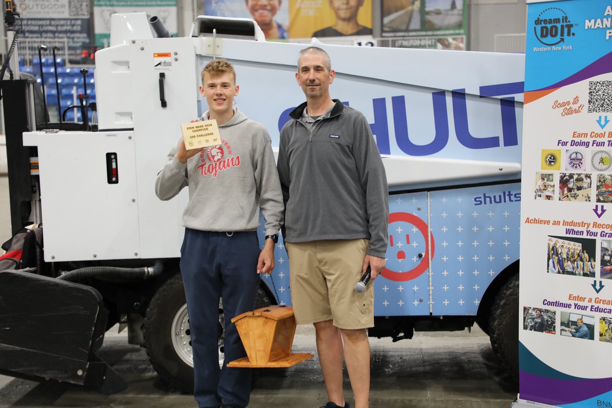SWCSTrojans's tweet image. Southwestern Central School District student Kellan Brown took first place in the 2x4 Challenge at the STEM Wars 2025 competition May 22, 2025, at Northwest Arena in Jamestown. 

📸 Kellan is pictured with technology teacher @coachthomastech (Photo courtesy @E2CCB 

@MoDonahue