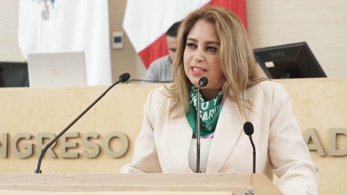 Grupo Parlamentario de Morena en Guanajuato (@dipmorenagto) on Twitter photo “Este voto es de coherencia con la Cuarta Transformación”, dijo la dip. Maribel Aguilar. Junto a la diputada <a href="/OliverosJe20469/">Jenny Oliveros</a> y el dip. <a href="/DavidGuanajuato/">David Martínez Mendizábal</a>, Morena respaldó la creación de la Secretaría de las Mujeres y exigió una institución real, con justicia y resultados. “Este voto es de coherencia con la Cuarta Transformación”, dijo la dip. Maribel Aguilar. Junto a la diputada <a href="/OliverosJe20469/">Jenny Oliveros</a> y el dip. <a href="/DavidGuanajuato/">David Martínez Mendizábal</a>, Morena respaldó la creación de la Secretaría de las Mujeres y exigió una institución real, con justicia y resultados.