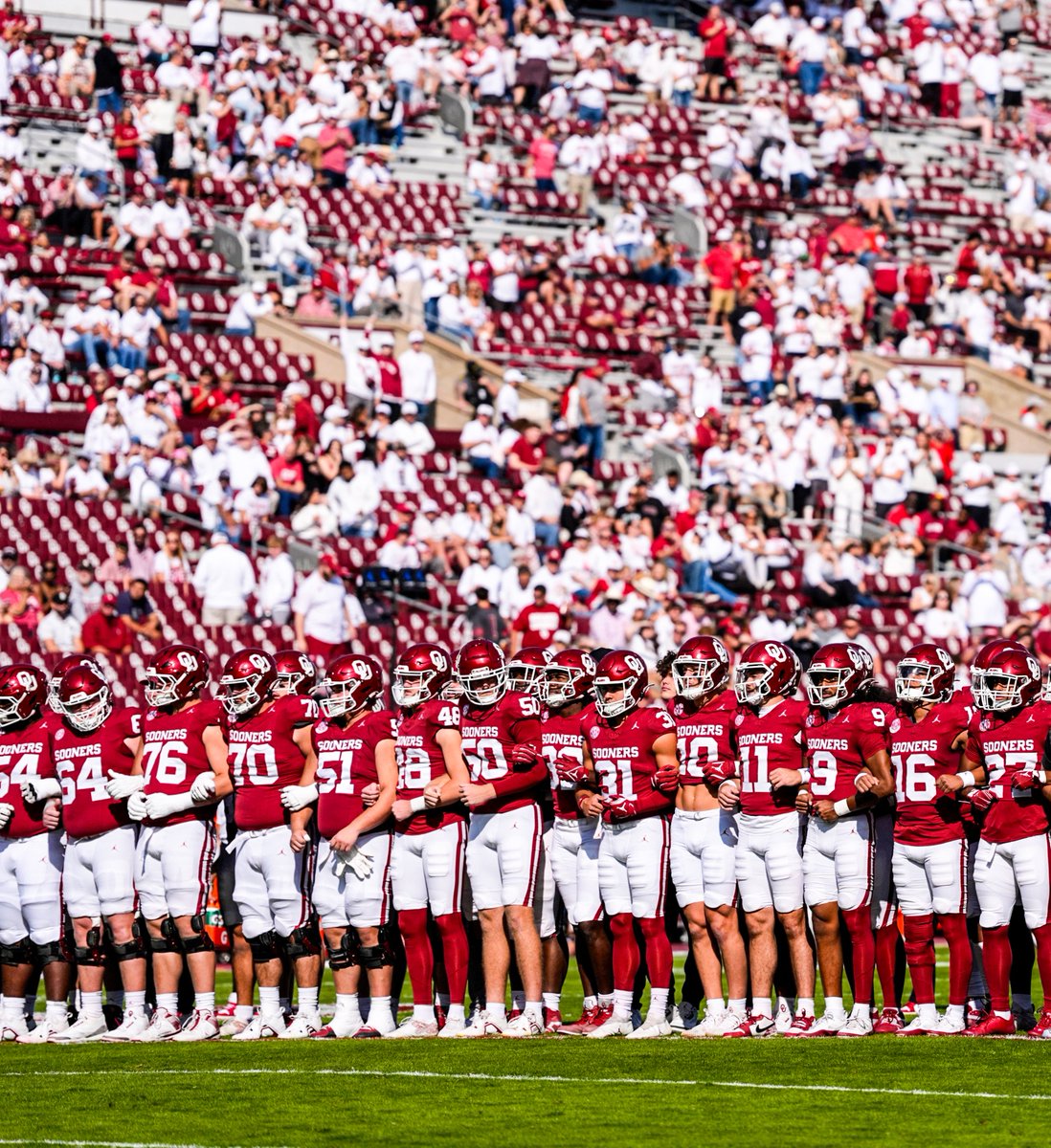 Oklahoma is laying off 5% of its athletic department staff due to looming revenue-sharing with athletes.

AD Joe Castiglione also told Sooner staff that he will be "adjusting my compensation," which totals nearly $2M.

(via <a href="/OUDaily/">OU Daily</a>)