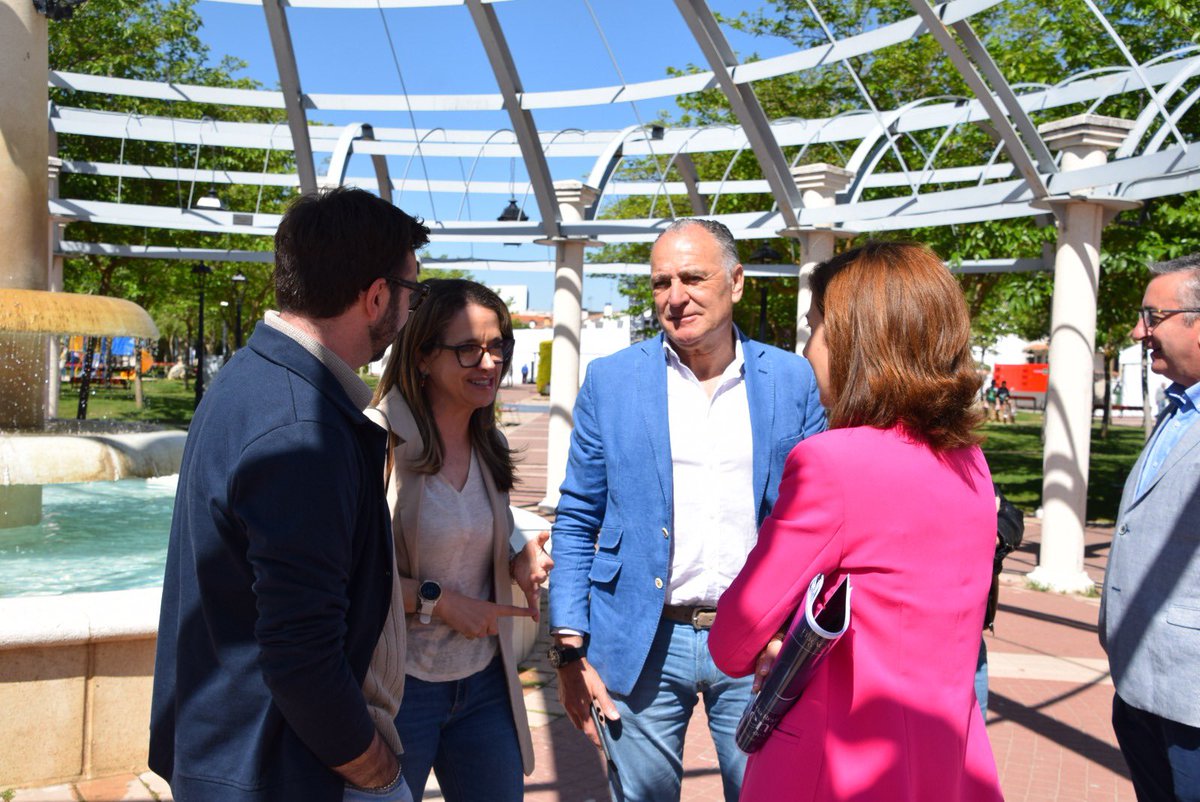 😋 FERACAM abre sus puertas en Tarancón hasta el domingo. 

🤩 Más de 80 expositores, conferencias, degustaciones, música… y muchas más actividades para disfrutar y saborear los productos de nuestra tierra.

#CLM