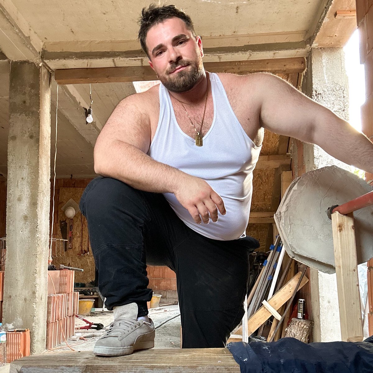 iseegains's tweet image. Friday’s here and we did THAT 💪🔥 Productive week? ✅ Calories conquered? ✅ Training smashed? ✅ Now it’s time for the best part—eat, chill, and celebrate every win. BOOM. #WeekendMode #BigBoyFlex #ICGains