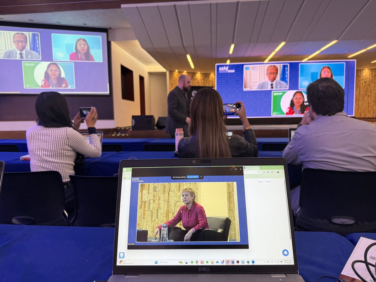 carlosoramirez's tweet photo. Quinto y último día de la South School on #InternetGovernance #SSIG2025 en CDMX 🇲🇽 en el @Tec_CSF @SSIGLAC @olgacavalli @adriancarballo @AnjaGengo @intgovforum @lacigf https://t.co/3QYgOEpSuZ