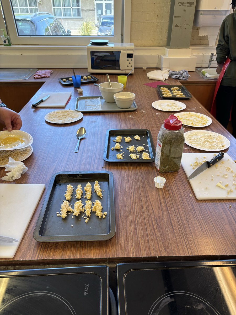 Healthy snacks in #HE for #HealthandWellbeing day! Yum!