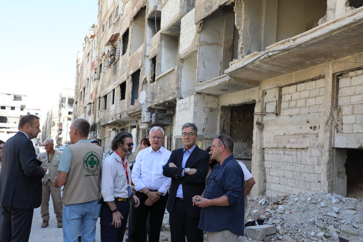 UNMAS (@unmas) on Twitter photo 🔴Important visit to Al Yarmouk, #Damascus! #UNMAS Chief joined <a href="/EU_Commission/">European Commission</a>'s Mr. Peter Wagner, Mr. Michael Ohnmacht & others to see <a href="/NPAdisarm/">NPA Mine Action and Disarmament</a>’s survey & clearance work—showing how #MineAction opens paths for humanitarian access & recovery in #Syria. 🔴Important visit to Al Yarmouk, #Damascus! #UNMAS Chief joined <a href="/EU_Commission/">European Commission</a>'s Mr. Peter Wagner, Mr. Michael Ohnmacht & others to see <a href="/NPAdisarm/">NPA Mine Action and Disarmament</a>’s survey & clearance work—showing how #MineAction opens paths for humanitarian access & recovery in #Syria.