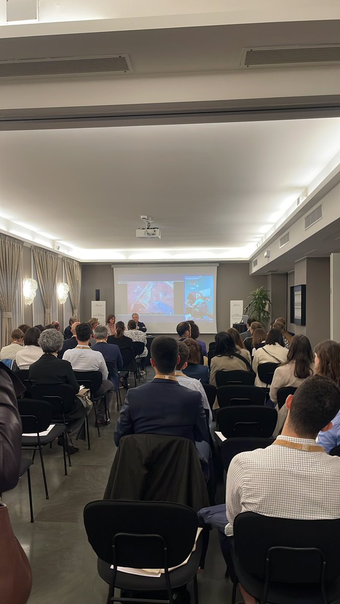 Axel Hernández tweet media