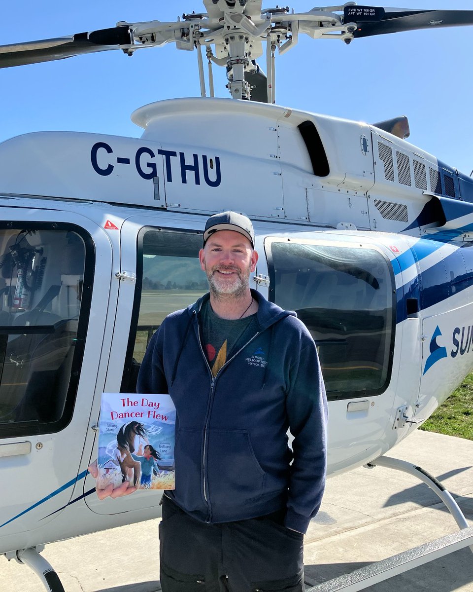 Summitheli's tweet photo. ‘The Day Dancer Flew’ tells the story of how an agriculture officer, a horse expert, and a helicopter pilot – Summit's’ very own Chief Pilot, Aaron – came together to save Dancer.  Summit Helicopters is proud to have been part of this extraordinary rescue. https://t.co/5hsi9FaY8k