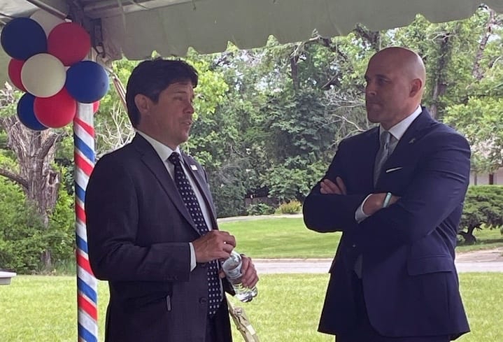 🌐Last week’s IXP groundbreaking in Wichita, Kansas was the FIRST EVER in the state!🪏

Read more about our eventful week in an article from Broadband Breakfast here ➡️ ow.ly/xR9k50VXV80

<a href="/hunternewby/">Hunter Newby</a> <a href="/spoonwrite/">Tonya Witherspoon</a> <a href="/DECIX/">DE-CIX</a> <a href="/NewbyVentures/">Newby Ventures</a> <a href="/WichitaState/">Wichita State</a> #CNIXP #ConnectedNation