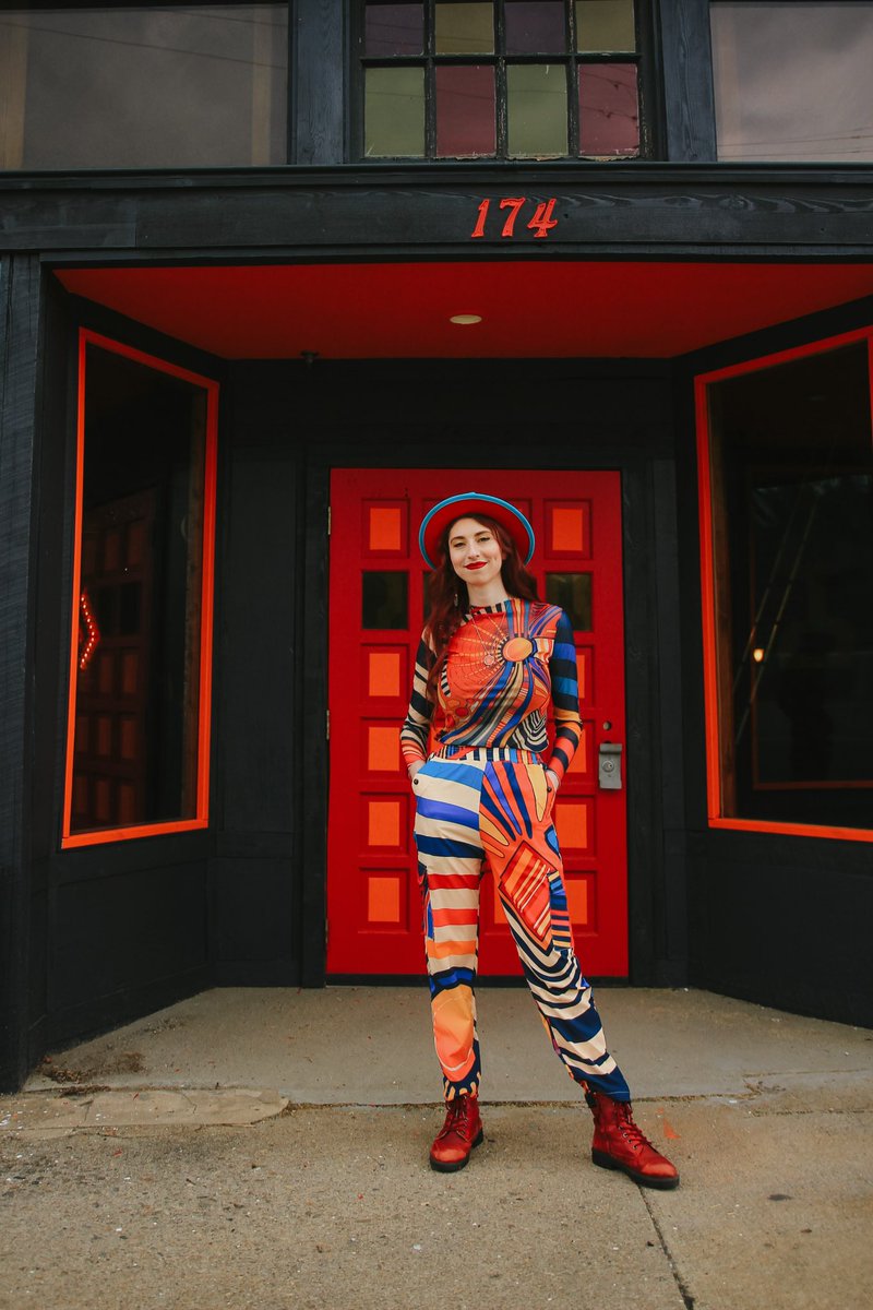 Kira Bursky tweet media