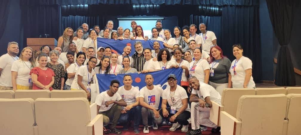BrigadaJMCueto's tweet photo. Continúa el Consejo Nacional de nuestro movimiento, hoy se realizó el trabajo en comisiones donde los principales temas fueron el funcionamiento interno, creación, comunicación  y superación.
#BjmPresente 
#MiBrigadaSigueAquí 
#QueNuestroArteSeaElDeTodos https://t.co/H9lmigVy4E