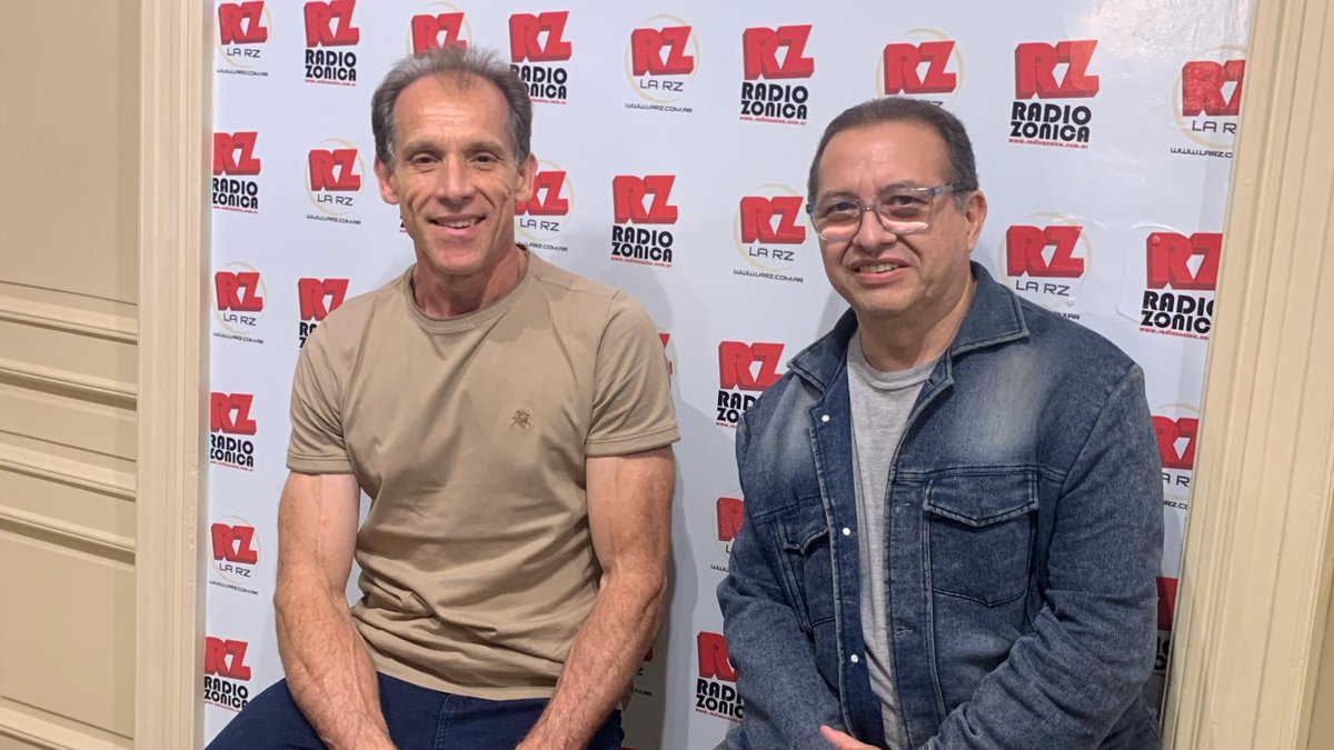 sbhsrl's tweet image. 💜 'La Actualidad de la Movilidad Eléctrica' - La RZ 💜

Ya puedes ver la última entrevista con Alejandro Bustamante sobre la actualidad en la movilidad eléctrica en el mundo. 

📌 Ver entrevista: lnkd.in/dXTxwzgz
📌 Leer entrevista: lnkd.in/dF9xCVhX