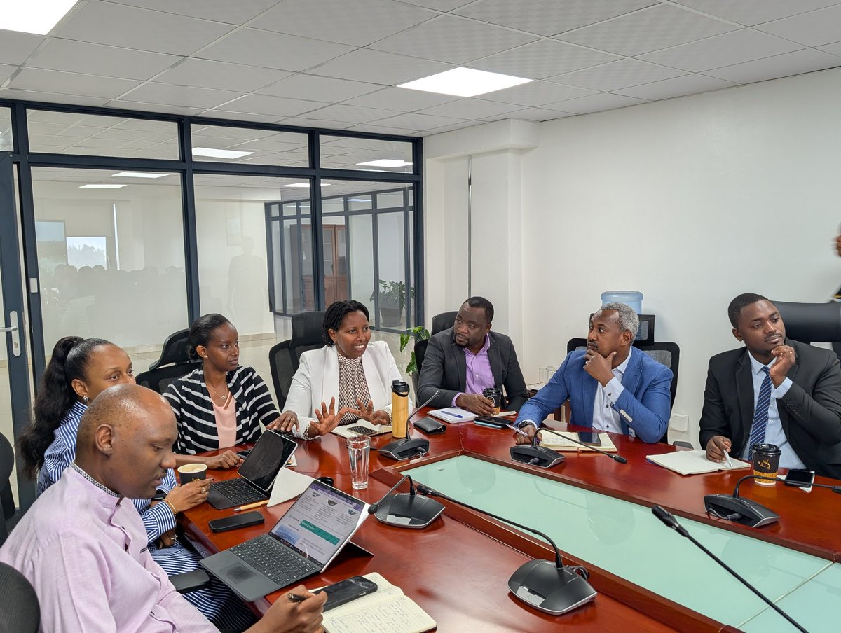 Rwanda Environment Management Authority (@rema_rwanda) on Twitter photo “Thank you for joining today’s meeting and sharing your insights. Your contribution will ensure that the wetlands being rehabilitated under the RUDPII project are managed sustainably and are financially sustainable for
generations to come.” - DG <a href="/Juliet_Kabera/">Juliet Kabera</a>
#GreenRwanda🇷🇼🌿 “Thank you for joining today’s meeting and sharing your insights. Your contribution will ensure that the wetlands being rehabilitated under the RUDPII project are managed sustainably and are financially sustainable for
generations to come.” - DG <a href="/Juliet_Kabera/">Juliet Kabera</a>
#GreenRwanda🇷🇼🌿