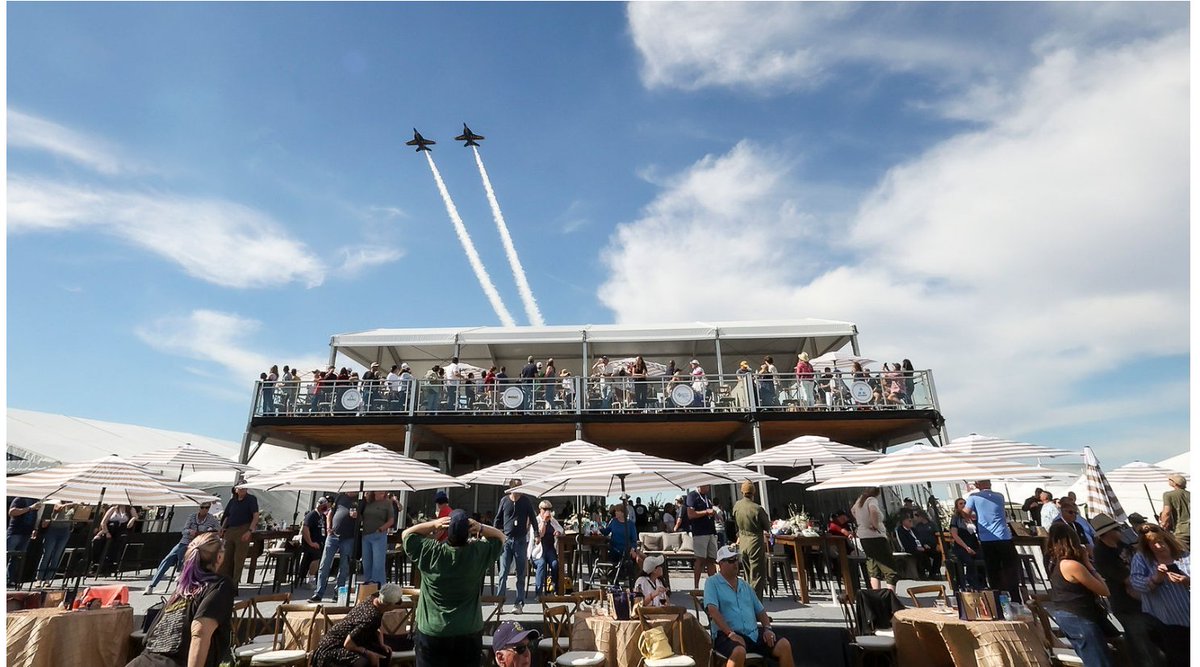 ✈️ 2 levels. Endless possibilities. 
Our double-decker doesn’t just rise to the occasion—it soars. Perfect for sky-high views, VIP vibes, and making your event the main attraction (even at an air show)
✈️ Capital Air Show
📷 Markeloper Photography 
📷 Shots by Santos