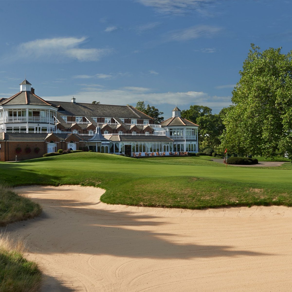 ⛳🏌 An extra day away from the desk? Go Play. Find a tee time: bit.ly/4jhs4v0