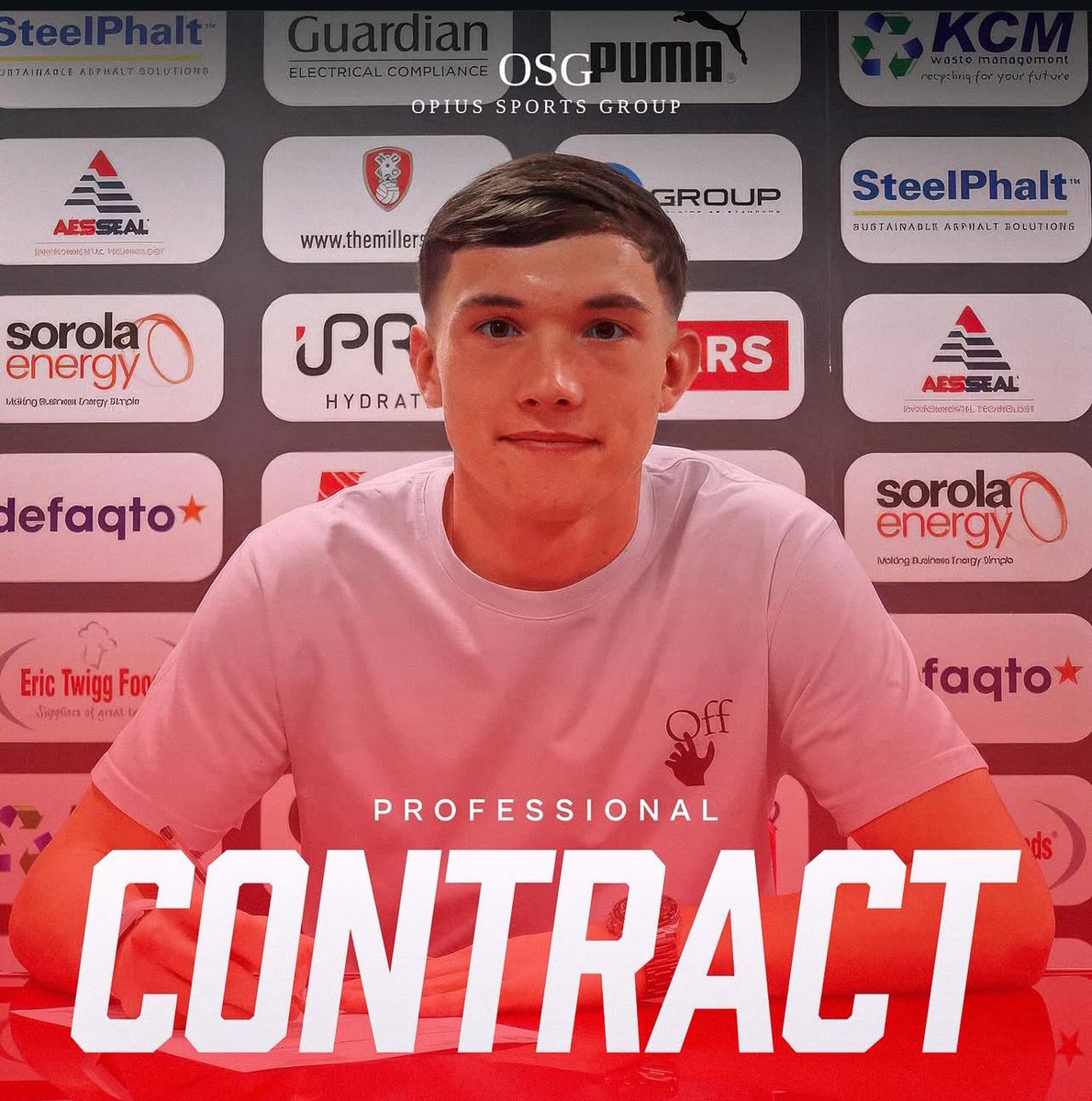 Congratulations to one of our own Reece Wilson who has officially signed his professional contract at Rotherham. 
We’re so proud of you and from all at Wortley FC we wish you the best of luck 💙