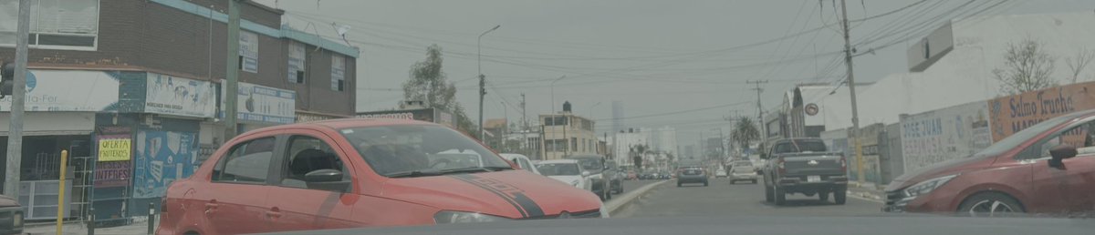 betyrodrey's tweet photo. @InfraPue semáforos descompuestos en crucero de avenida Margaritas con 16 de septiembre. Urge presencia de agente de tránsito https://t.co/tx6LQByY5l