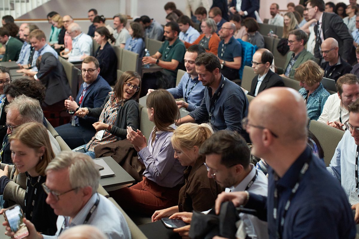 ECPR's tweet photo. ✨ #ecprjs25 @IPS_FSV_CUNI is drawing to a close after 4 days of:
✅ Intense discussion
✅ Rich feedback
✅ Fruitful collaboration
⏳ Can't wait for #ecprjs26? Save the date 📆 7–10 April 2026 📍University of Innsbruck https://t.co/O8nYzGkoxa