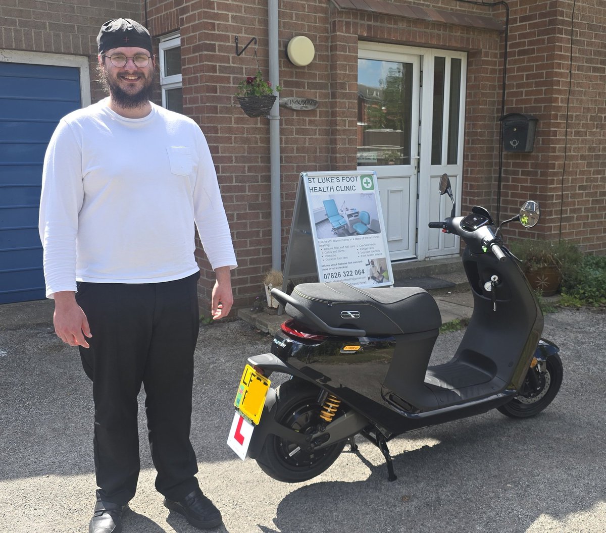 A happy new owner receiving their 62mph #Segway E300se #electricmotorcycle this week in Lincolnshire. Happy riding. Available to test-ride and buy from <a href="/GreenMopeds/">green-mopeds</a> #bikelife #ev #commuting #motorcyclelife <a href="/Segway/">Segway</a>