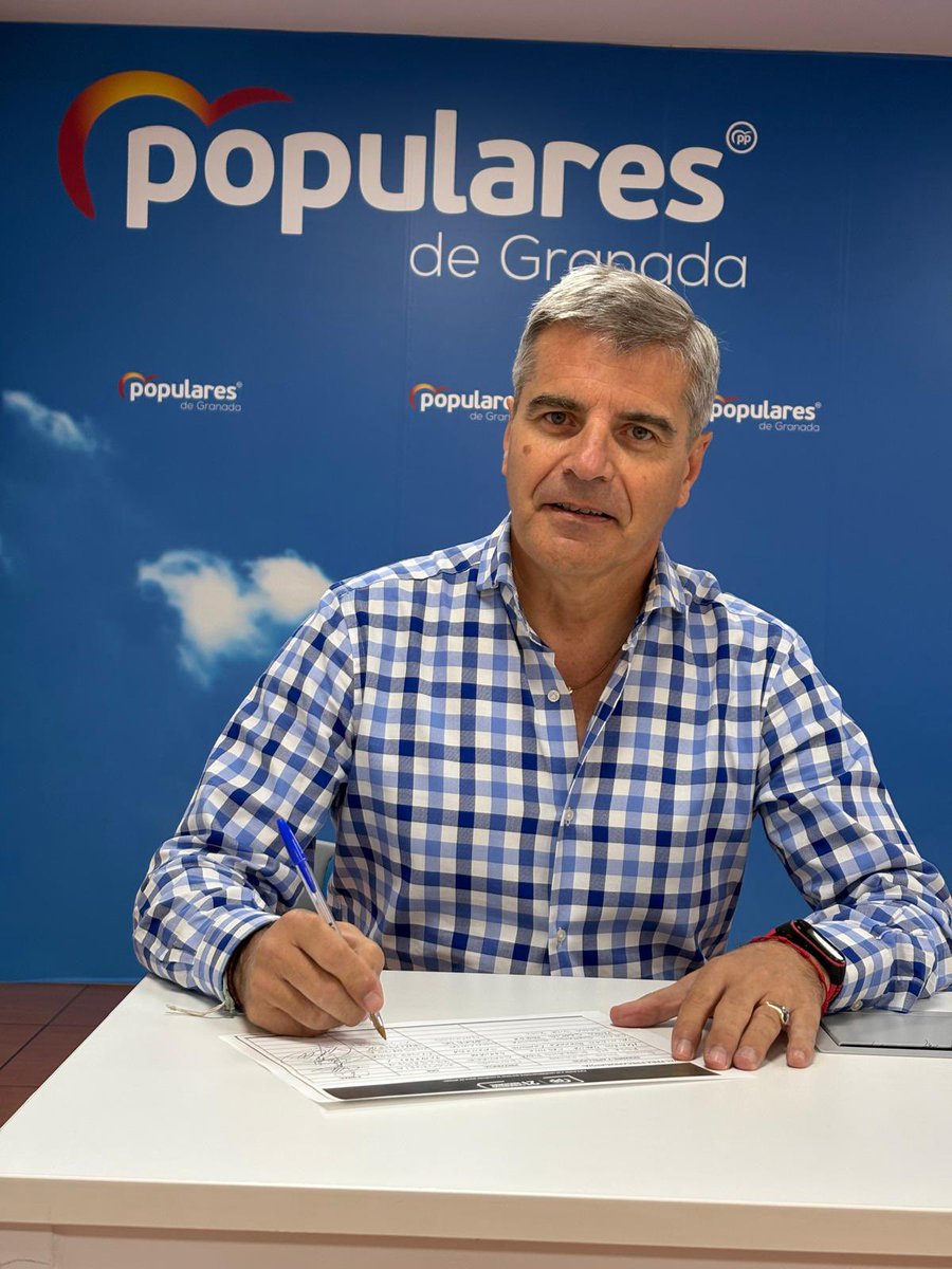 Doy mi aval a la candidatura encabezada por <a href="/NunezFeijoo/">Alberto Núñez Feijóo</a> para presidir el <a href="/ppopular/">Partido Popular</a>. Alberto Núñez Feijo representa una combinación de valores personales, capacidad política y visión de país, que resultan imprescindibles para gobernar con eficacia y legitimidad.