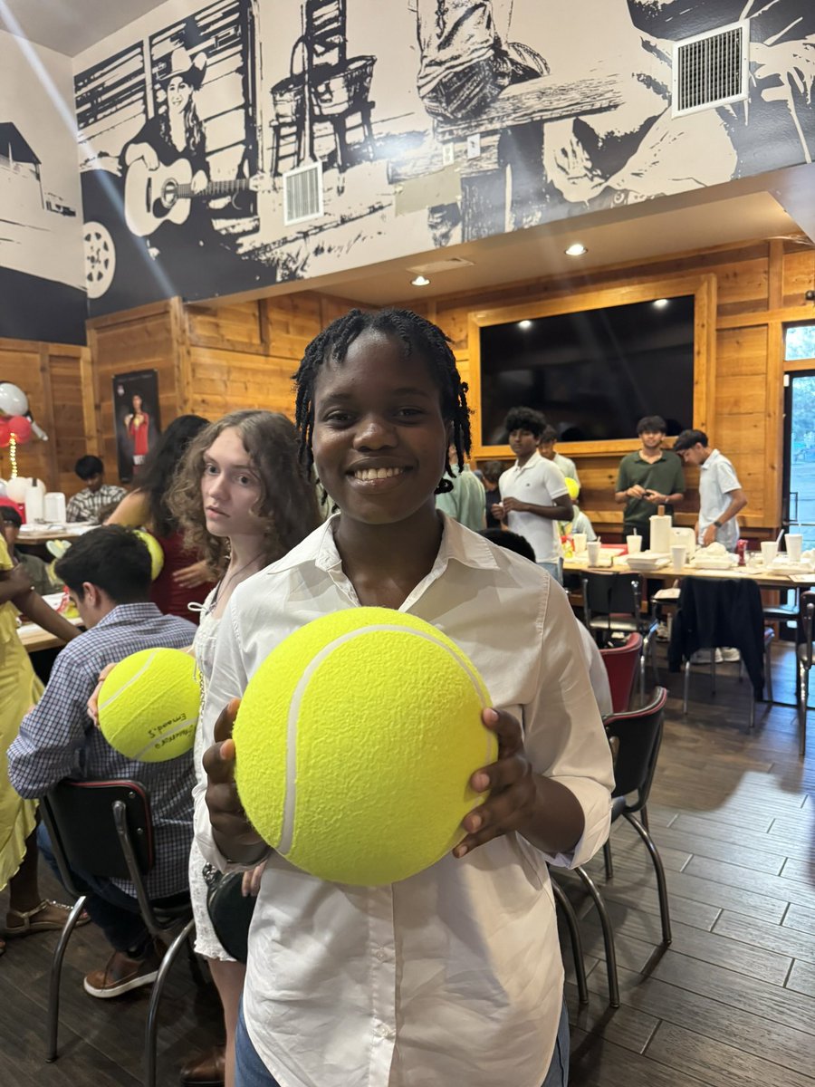 TravisHS Tennis tweet media