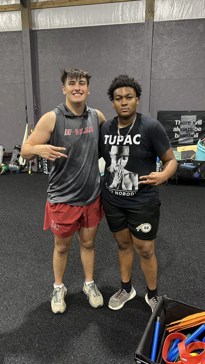 Reggie Wade (@coach_rwade) on Twitter photo Great sessions today with these young men! Only 2 months left in the offseason. Get some work or get left behind <a href="/SpencerDowland/">Spencer Dowland</a> <a href="/PriceMichael26/">3⭐️ Michael Price</a> <a href="/lijah18740/">Lijah Jones</a> <a href="/RushingBrock/">Brock Rushing</a> Great sessions today with these young men! Only 2 months left in the offseason. Get some work or get left behind <a href="/SpencerDowland/">Spencer Dowland</a> <a href="/PriceMichael26/">3⭐️ Michael Price</a> <a href="/lijah18740/">Lijah Jones</a> <a href="/RushingBrock/">Brock Rushing</a>